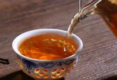 Dahongpao and Black Tea what is the difference?